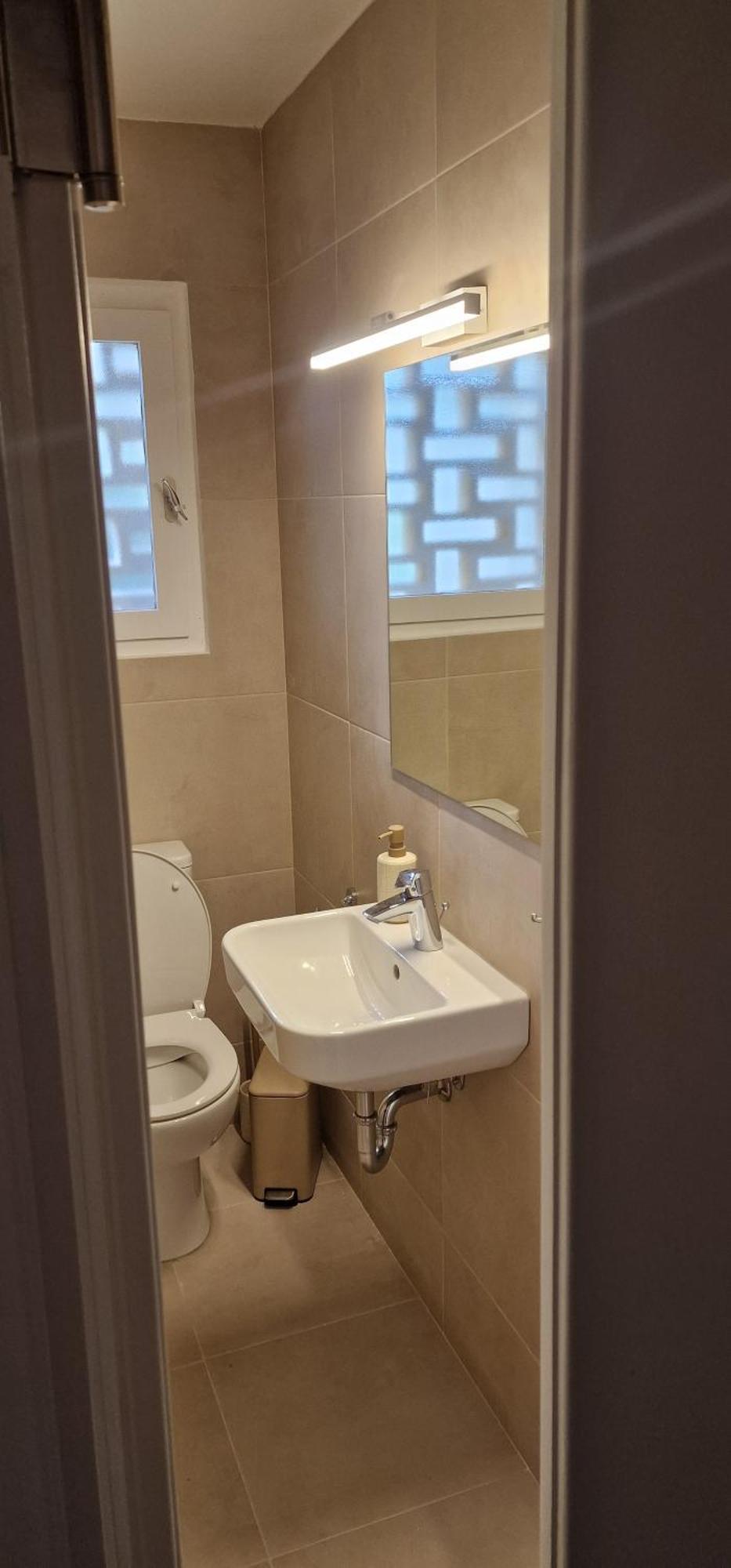 A Cozy Affordable Place At Voula Athen Exterior foto